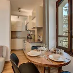 Apartament La Roseraie, Alpes Agency, Chamonix, Sleeps 2-3 *