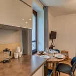 La Roseraie, Alpes Agency, Chamonix, Sleeps 2-3 Apartament