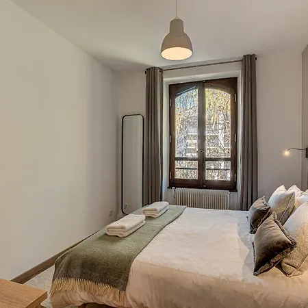 La Roseraie, Alpes Agency, Chamonix, Sleeps 2-3 * Шамоні