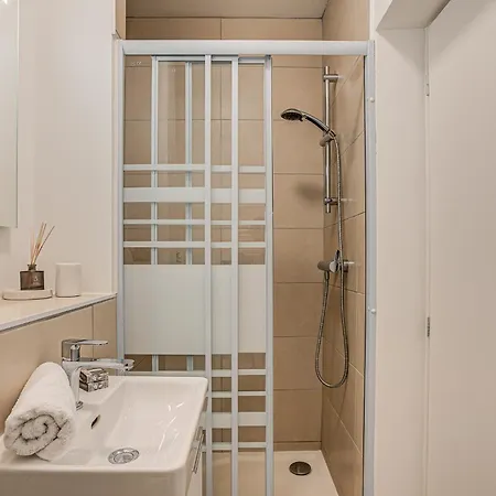 Apartman La Roseraie - Alpes Travel - *